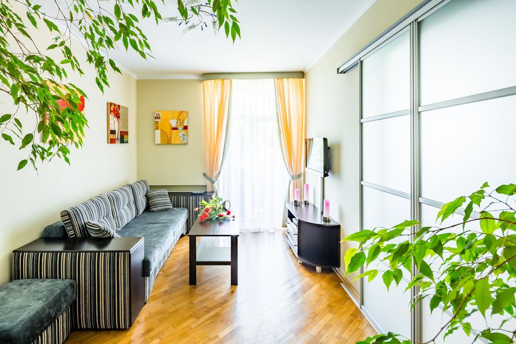 Apartment On Arkhipenka With Panorama View Lviv Dış mekan fotoğraf