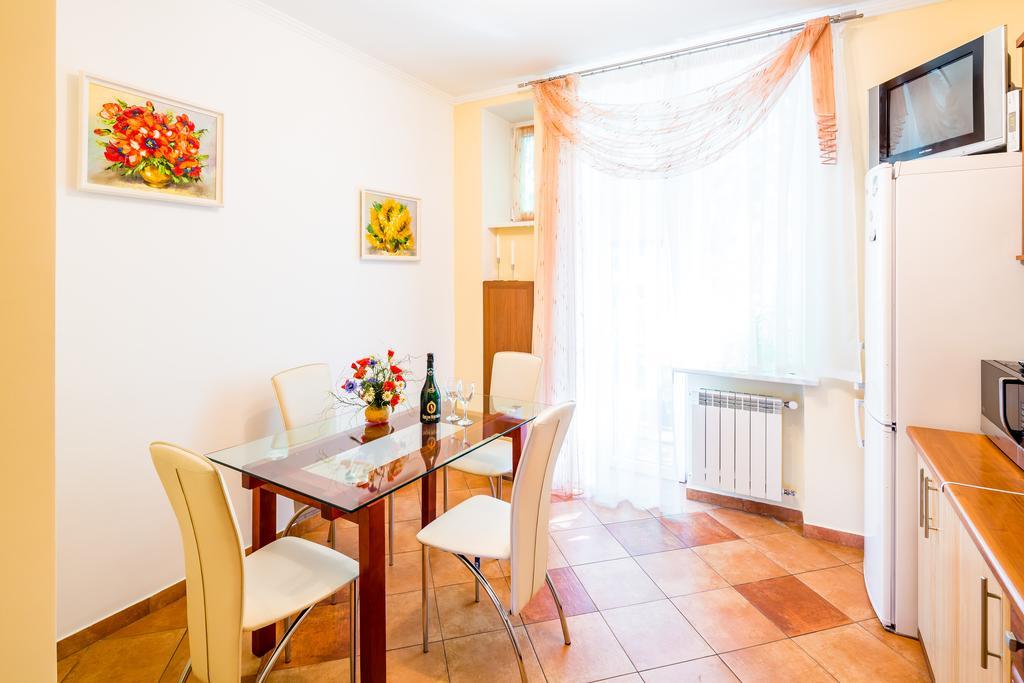 Apartment On Arkhipenka With Panorama View Lviv Dış mekan fotoğraf