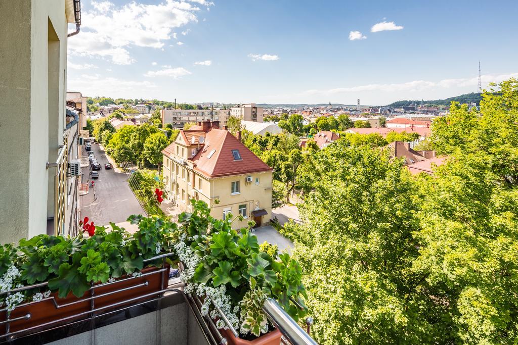 Apartment On Arkhipenka With Panorama View Lviv Dış mekan fotoğraf